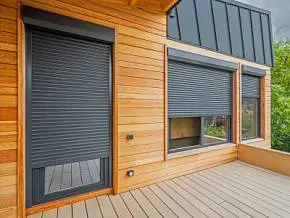 Рольставни на двери